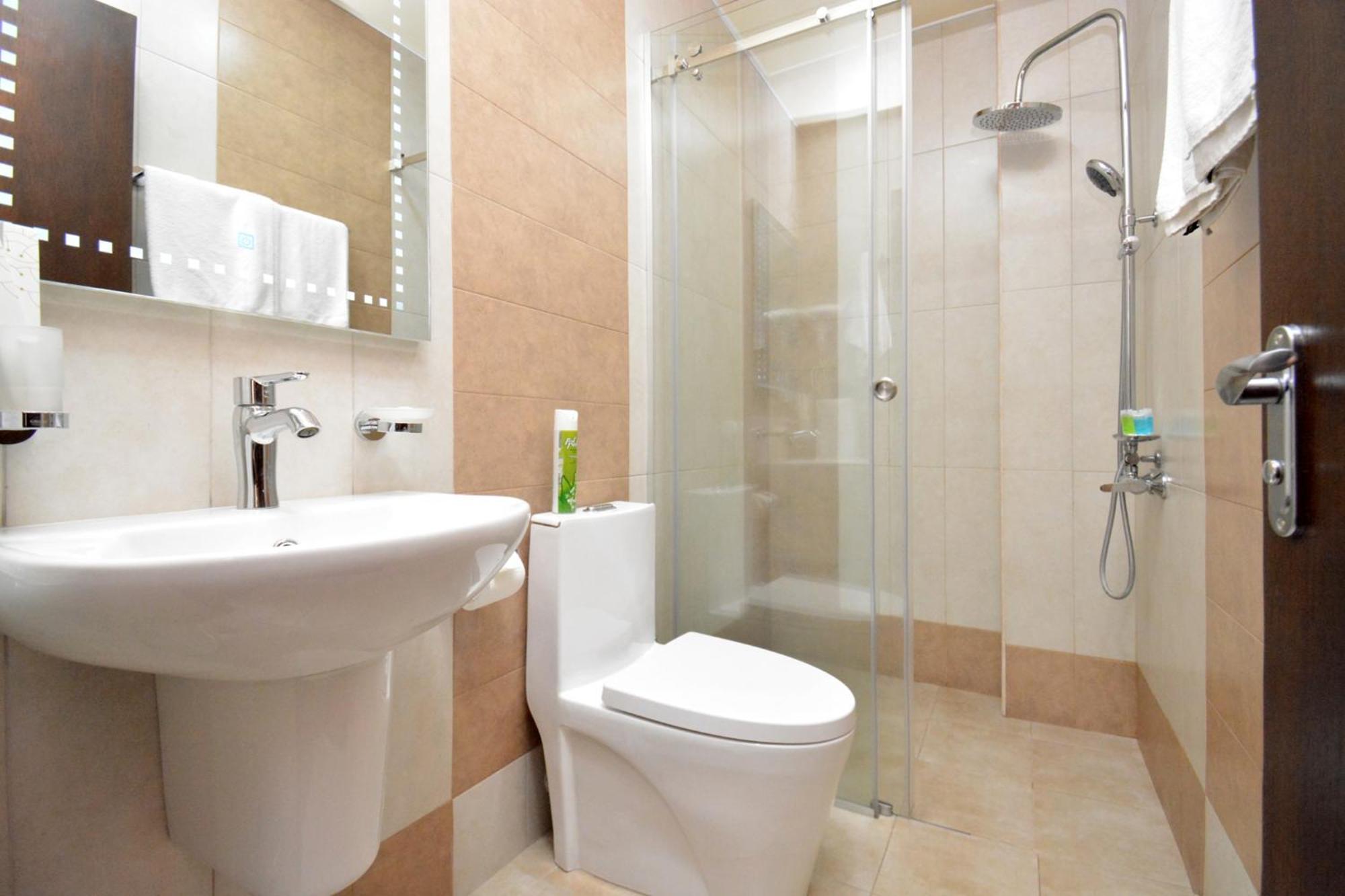 Partez Hotel Yerevan Bagian luar foto
