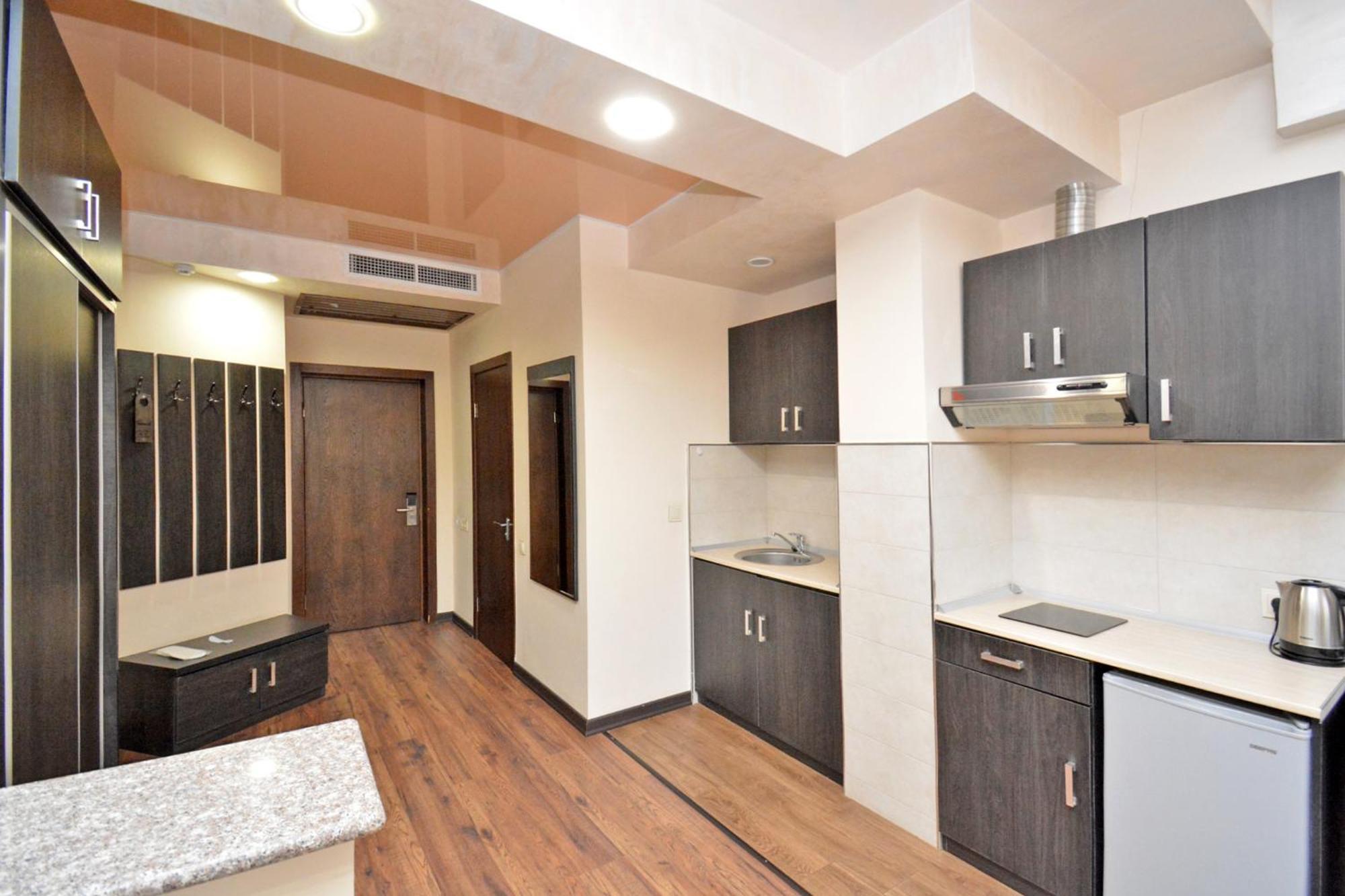 Partez Hotel Yerevan Bagian luar foto